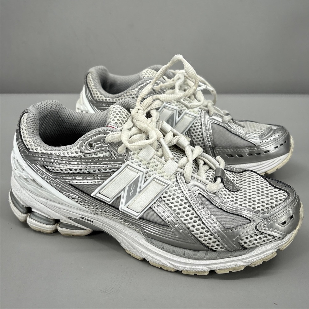 New Balance 1906R Shoes Womens Size 6.5 Silver Mesh Running Sneakers Athletic